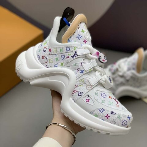 LV 【超🔥爆】L系列拱桥减振老爹鞋