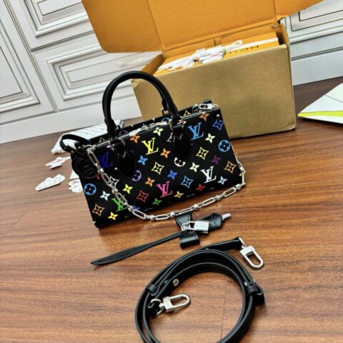 LV M13260 LV x TM OnTheGo East West Chain