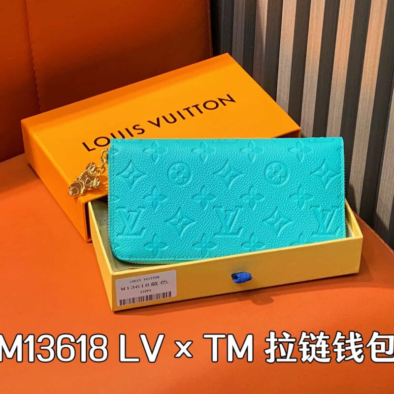 【原单精品】M13618蓝色白彩 单拉链钱包 LV × TM 拉链钱包