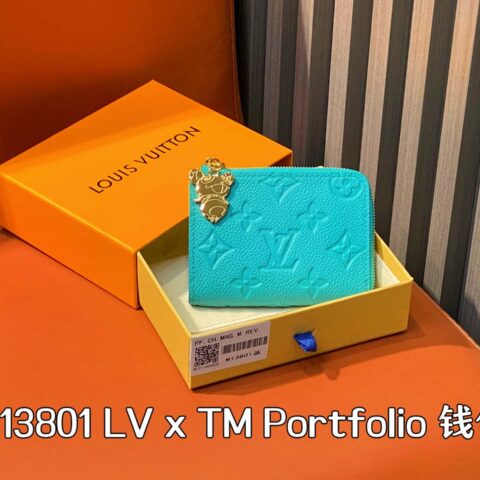 【原单精品】M13801蓝色白彩 零钱钱包 LV x TM Portfolio Noah Compact 钱包