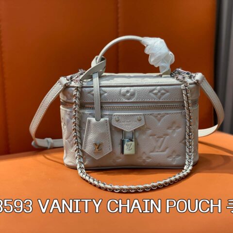 【原单精品】M13593浅灰色 全皮链条包化妆包 VANITY CHAIN POUCH 手袋