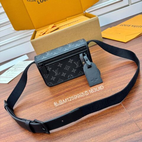 LV M12599 BOSPHORE 迷你手袋