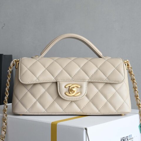 CHANEL 25P手柄Kelly 横版小号 AS5354杏色