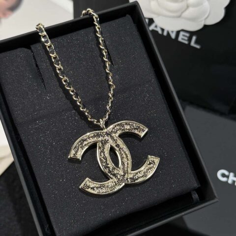 ❗️新品❗️☀️新款☑️ 香奈儿双c黑皮绳项链 ☀️