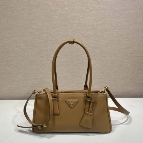 PRADA🎉新款杀手包🎉1BA457新品🎉🎉焦糖色
