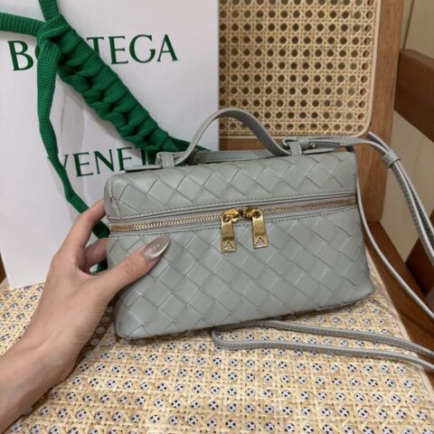 BV Bang Bang Vanity 789109灰色