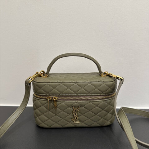 YSL 𝗚𝗔𝗕𝗬 𝗩𝗔𝗡𝗜𝗧𝗬迷你羊皮手拿包 766731绿色