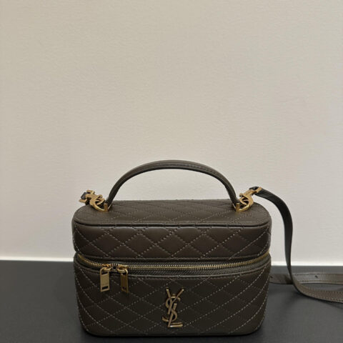 YSL 𝗚𝗔𝗕𝗬 𝗩𝗔𝗡𝗜𝗧𝗬迷你羊皮手拿包 766731麝香绿