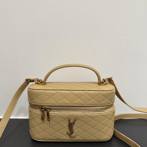 YSL 𝗚𝗔𝗕𝗬 𝗩𝗔𝗡𝗜𝗧𝗬迷你羊皮手拿包 766731奶茶色