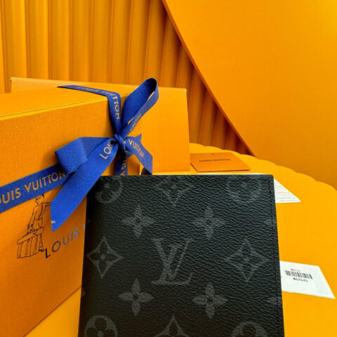 LV M62545［官方全鋼芯片版］