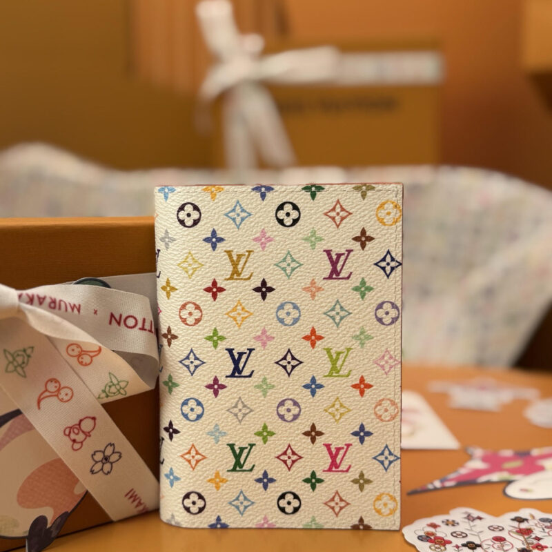 LV M14178 [官方全套包裝163芯片] 新品LVxTM 护照套