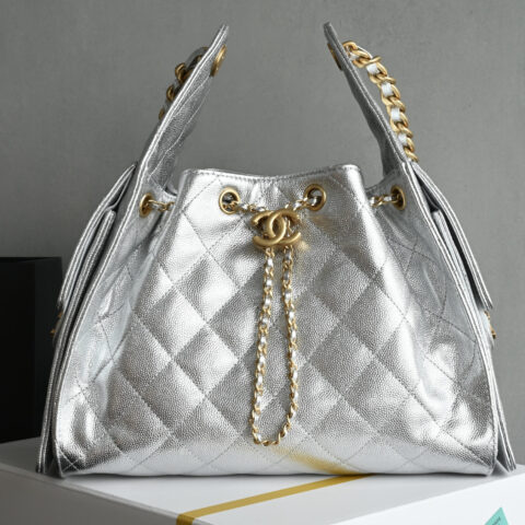 CHANEL 𝟐𝟓𝐁𝐚𝐠嬉皮购物包小号 AS5293银色