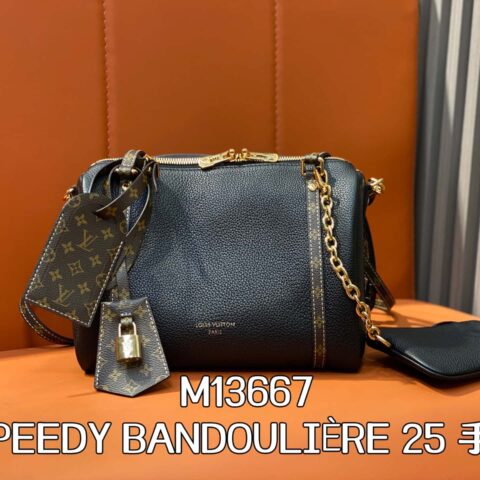 【原单精品】M13667黑色 全皮speedy枕头包 SPEEDY BANDOULIÈRE 25 手袋