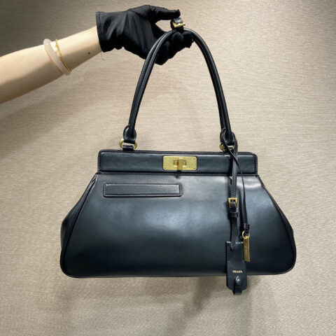 PRADA 新品1BG569小牛皮 黑色