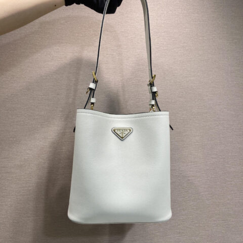 PRADA 新品1BE080水桶包 白色
