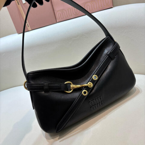 MIUMIU 新款5BC182小号 黑色