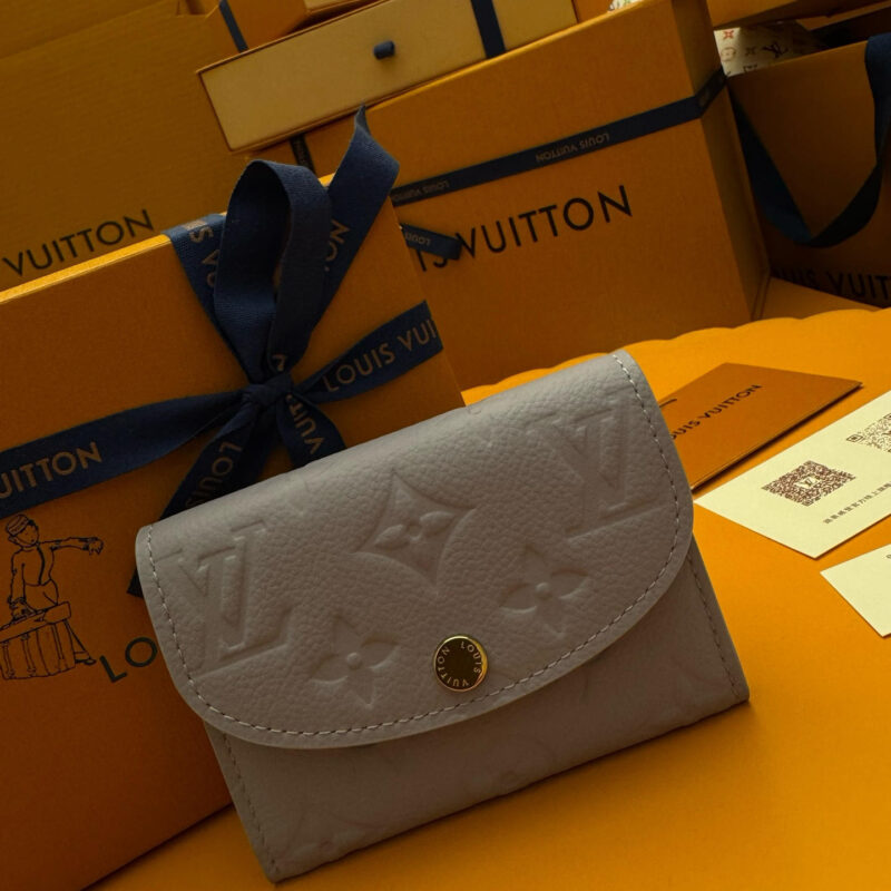 LV M82927 《特級免稅》