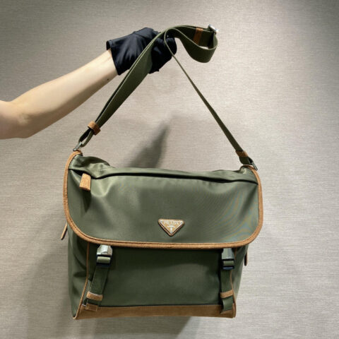 PRADA 新款邮差包2VD052A大号
