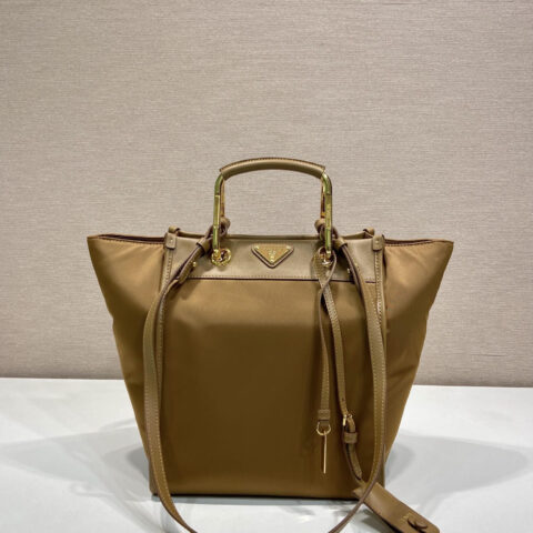 PRADA 新款托特包1BG578棕色