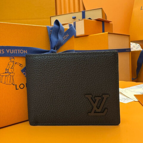 LV Multiple 钱夹 M69829《特級免稅》