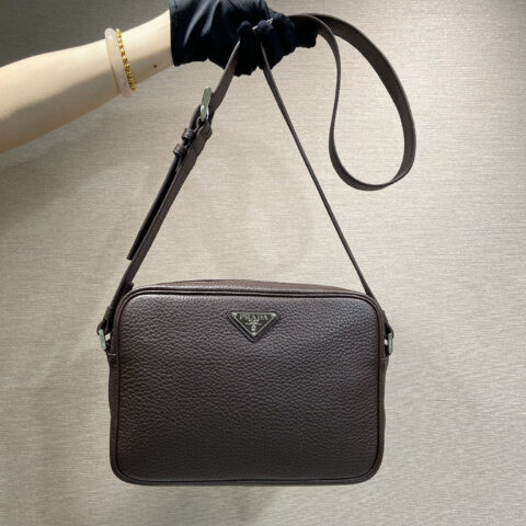 PRADA🎉新品盒子包🎉2VH189🎉🎉咖色