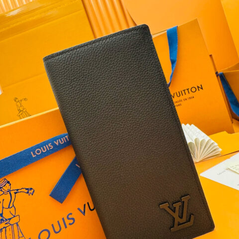 LV Brazza钱包 M69980《特級免稅》