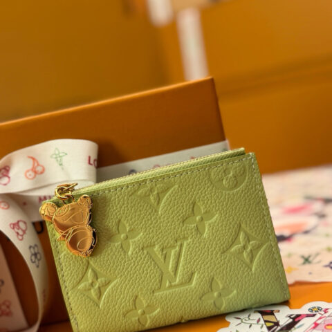 LV M14088《特級免稅》