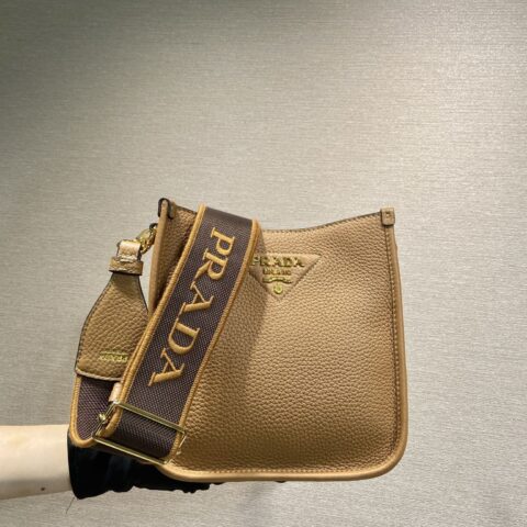 PRADA👏新款双肩带包👏1BH191-1/tote包 焦糖色