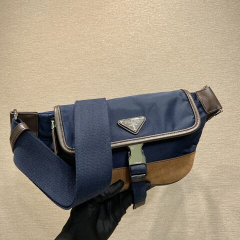 PRADA🎉新款腰包🎉2VH176新色🎉🎉蓝色