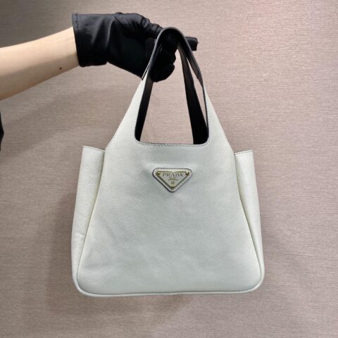 PRADA🎉新款菜篮子🎉1BG542平纹牛皮🎉🎉白色