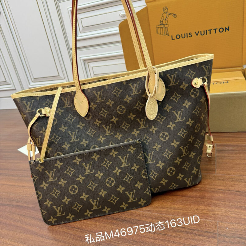 LV M46975 CUSTOMIZABLE Neverfull MM