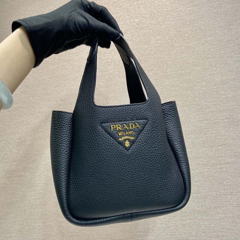 PRADA🎉mini菜篮子🎉1BA349🎉🎉金色五金😘😘黑色