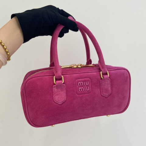 MIUMIU 新款保龄球包 5BB148麂皮大号