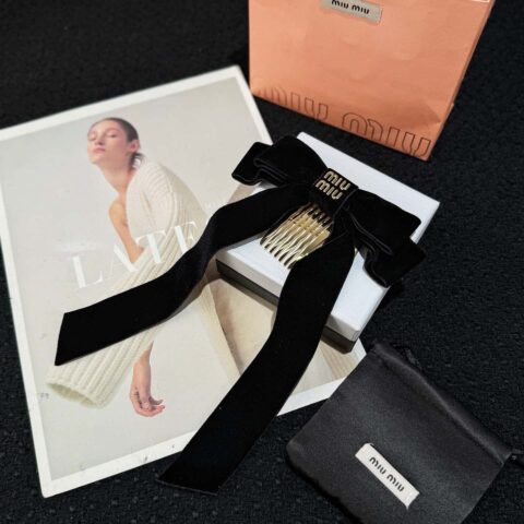 ❗️新品❗️MIU MIU缪缪黑色蝴蝶结发夹发卡
