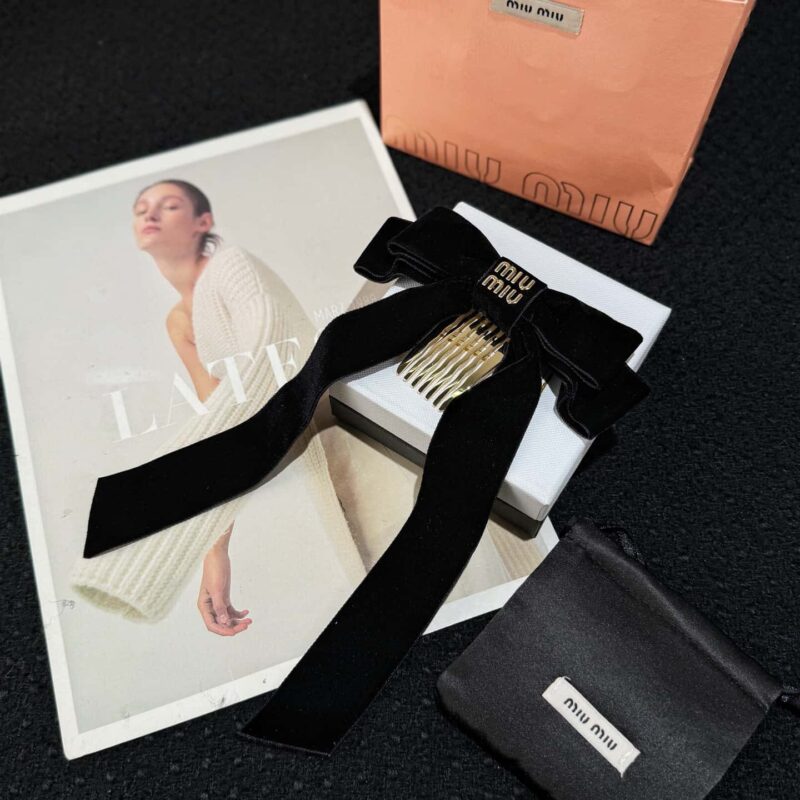 ❗️新品❗️MIU MIU缪缪黑色蝴蝶结发夹发卡
