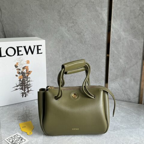 LOEWE 新款Madrid小号 0807橄榄绿