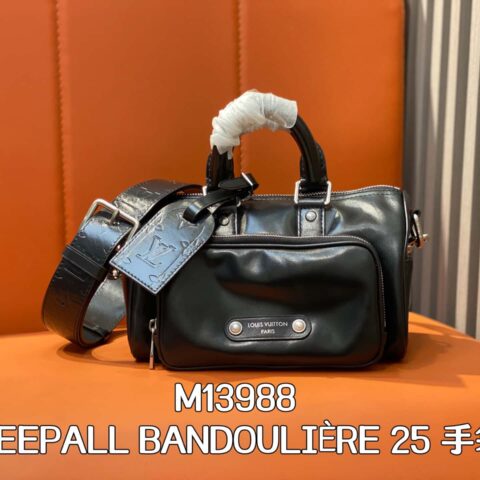 【原单精品】M13988黑色 全皮男包枕头包 KEEPALL BANDOULIÈRE 25 手袋