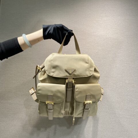 PRADA🎉金扣经典背包🎉1BZ677金色五金🎉🎉杏色