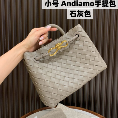 BV 小号 Andiamo手提包 766014石灰色