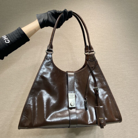 PRADA🎉新品🎉1BG570春夏新款🎉🎉咖色