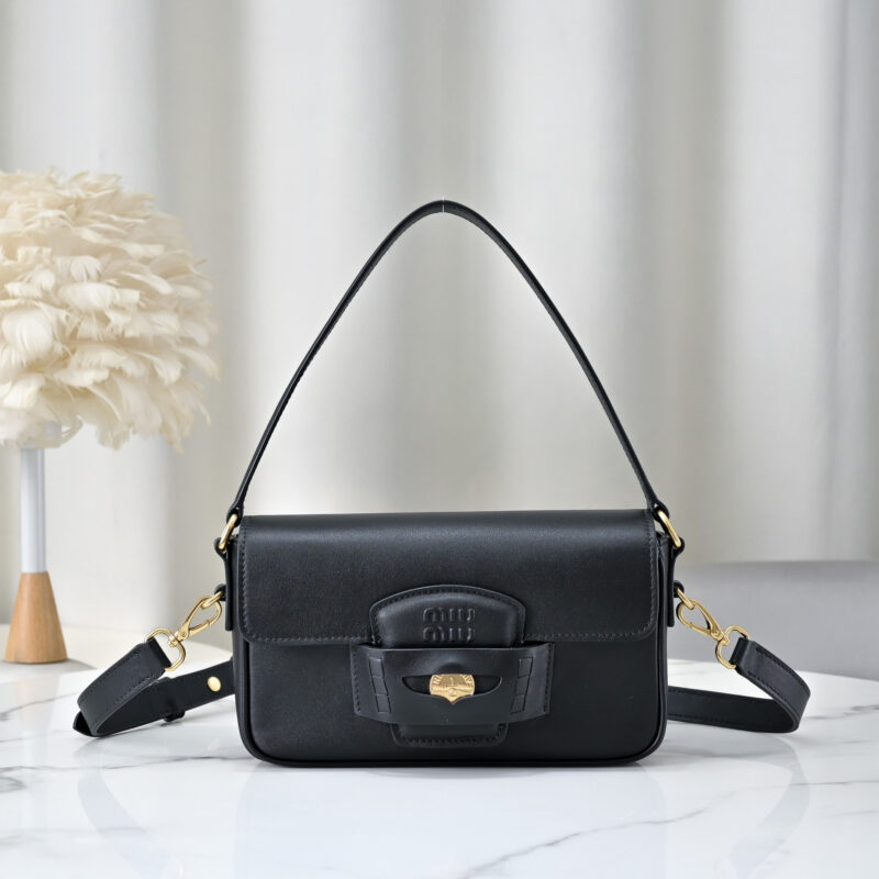 Miu M新款 Penny金币包 5BD270黑色