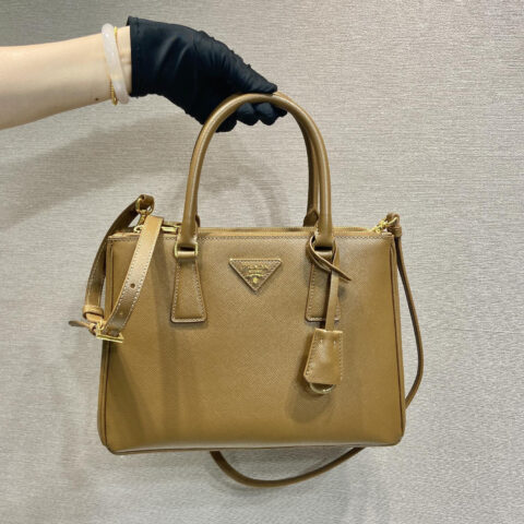 PRADA💋经典爆款1BA863💋新色