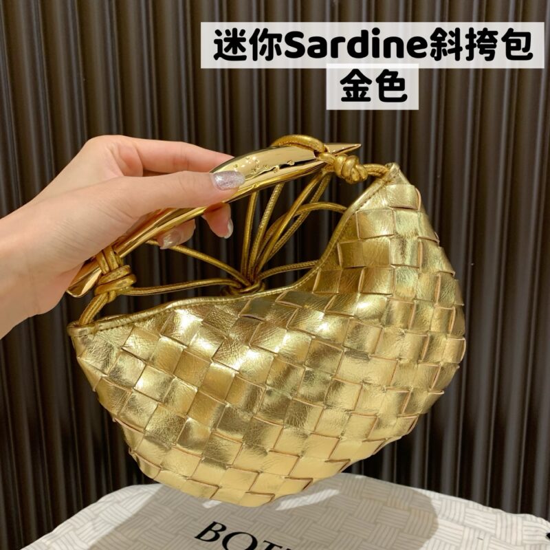 BV 迷你Sardine斜挎包 804904金色