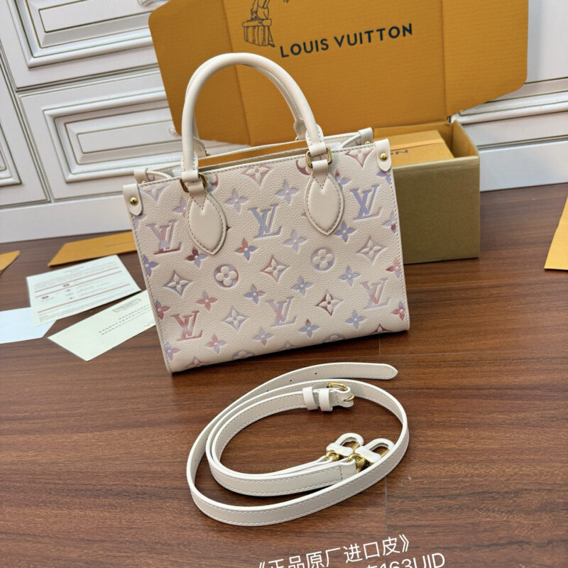 LV M25770 OnTheGo PM