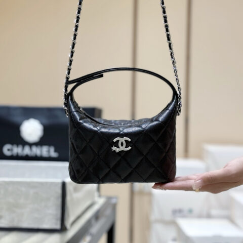 CHANEL 25B 流星五金饭盒包👜AP4850