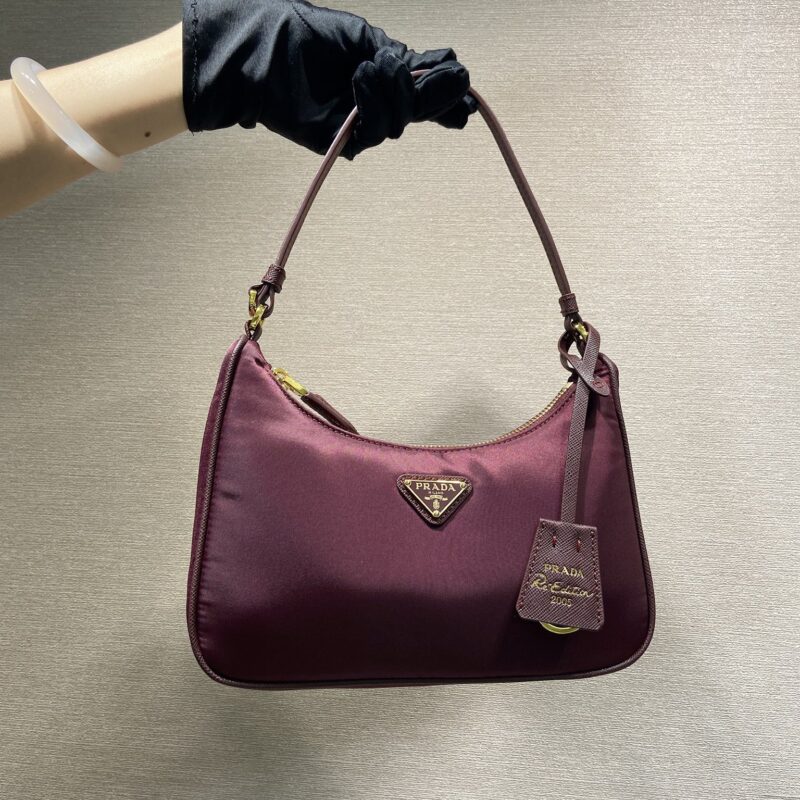 PRADA 升级版Hobo1N204M波尔多红