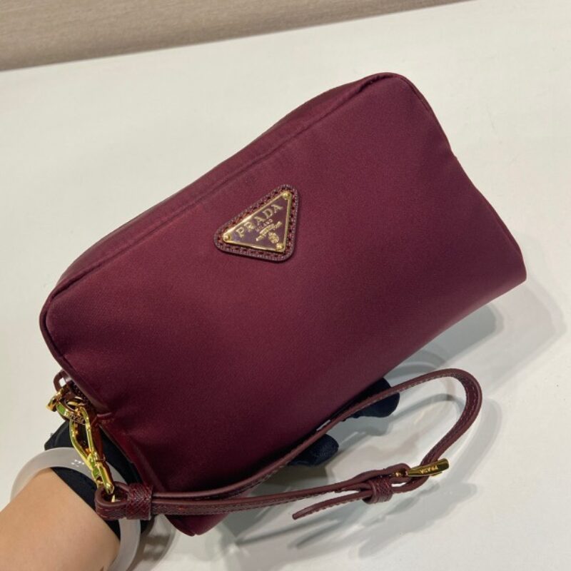 PRADA 新品手包 1NS021大号 波尔多红