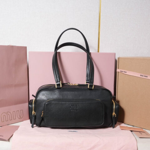 Miu新品特色款式中古机车包 5BB175黑色