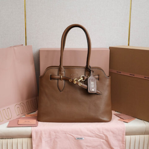 MIUMIU 新品爆款中古托特包 5BG291棕色