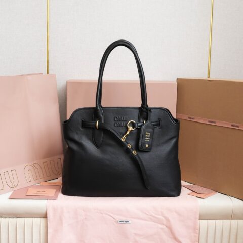MIUMIU 新品爆款中古托特包 5BG291黑色